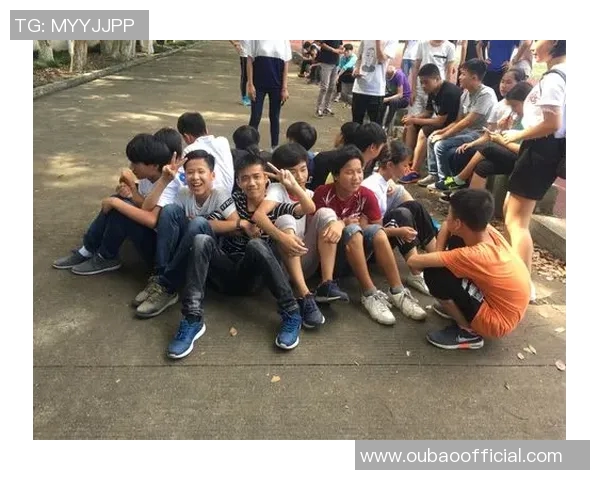 小桥背靠背谈心态调整放下当下结果为明天比赛全力以赴