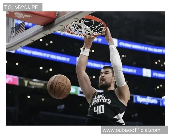 比尔表现低迷仅得5分4犯规球队遭遇失利显露问题 比尔表现低迷仅得5分4犯规球队遭遇失利显露问题